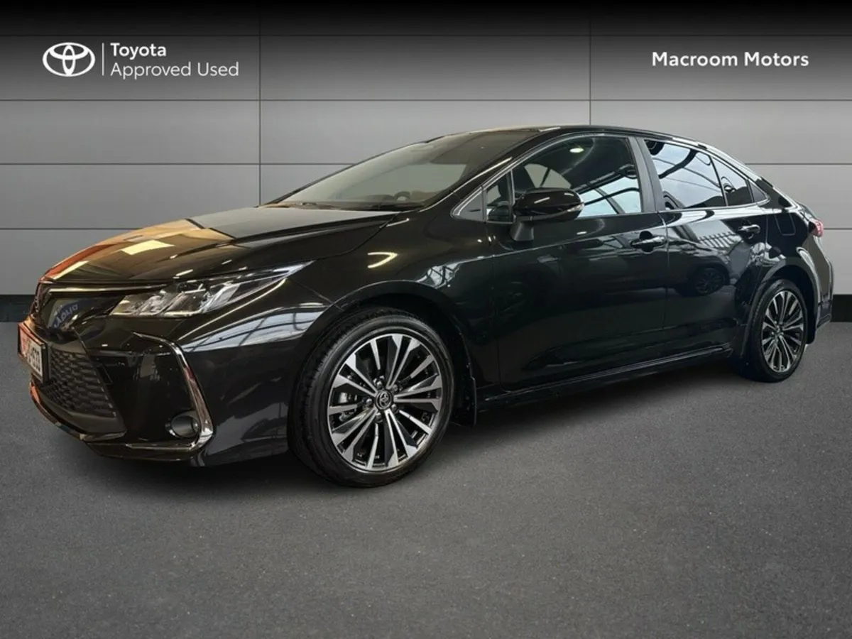 Toyota Corolla END OF YEAR CLEARANCE SALE! COROLLA - Image 3