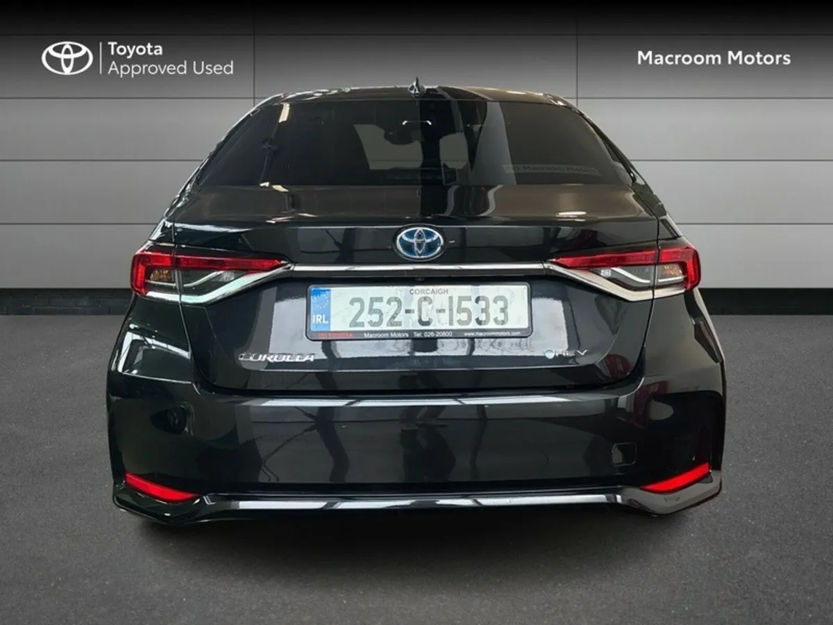 Toyota Corolla END OF YEAR CLEARANCE SALE! COROLLA - Image 4