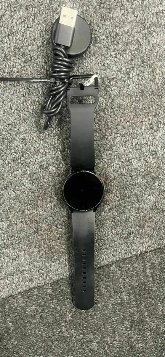Samsung Galaxy Watch SM-R860 - Image 1