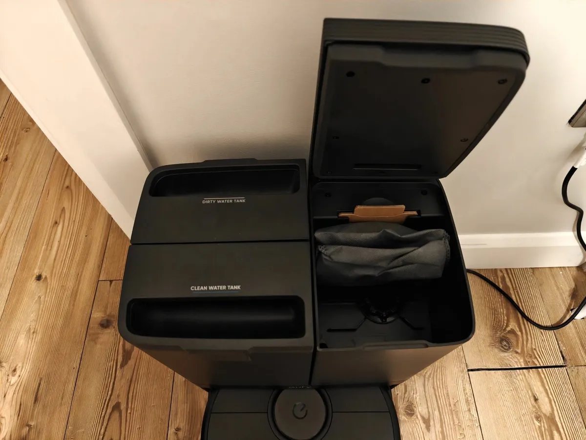 Eufy X10 Pro Omni Hoover - Image 3