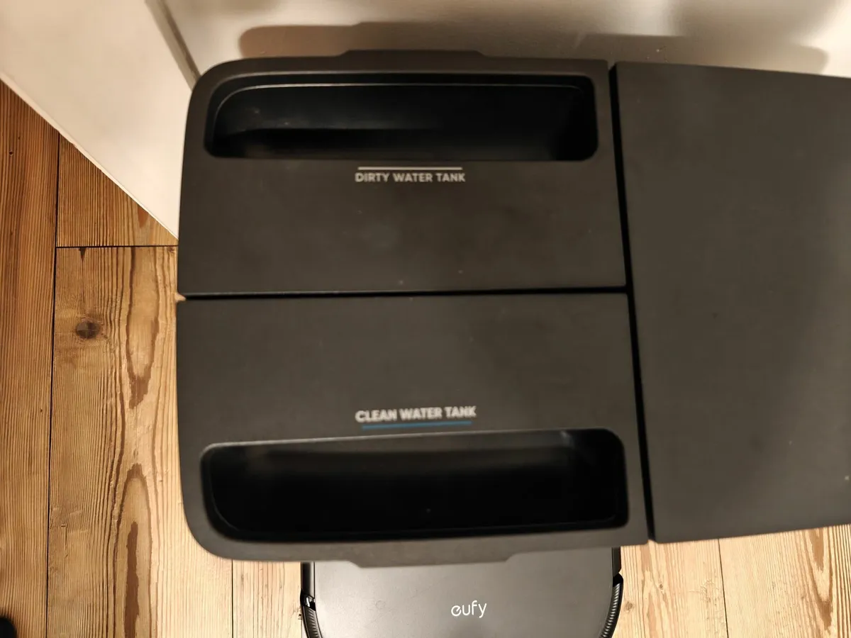 Eufy X10 Pro Omni Hoover - Image 4