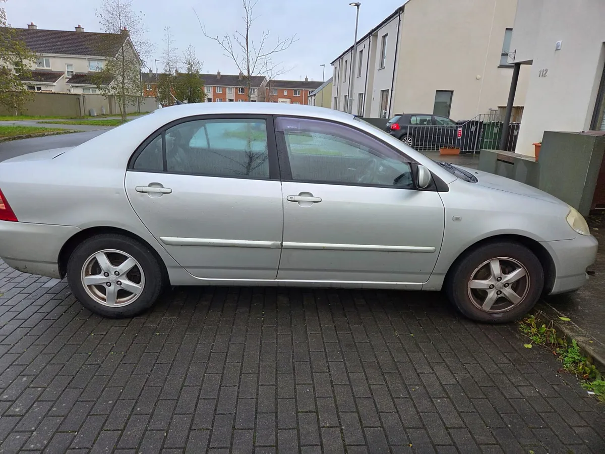 Stunning Toyota Corolla 2005 TAXED & TESTED - Image 3