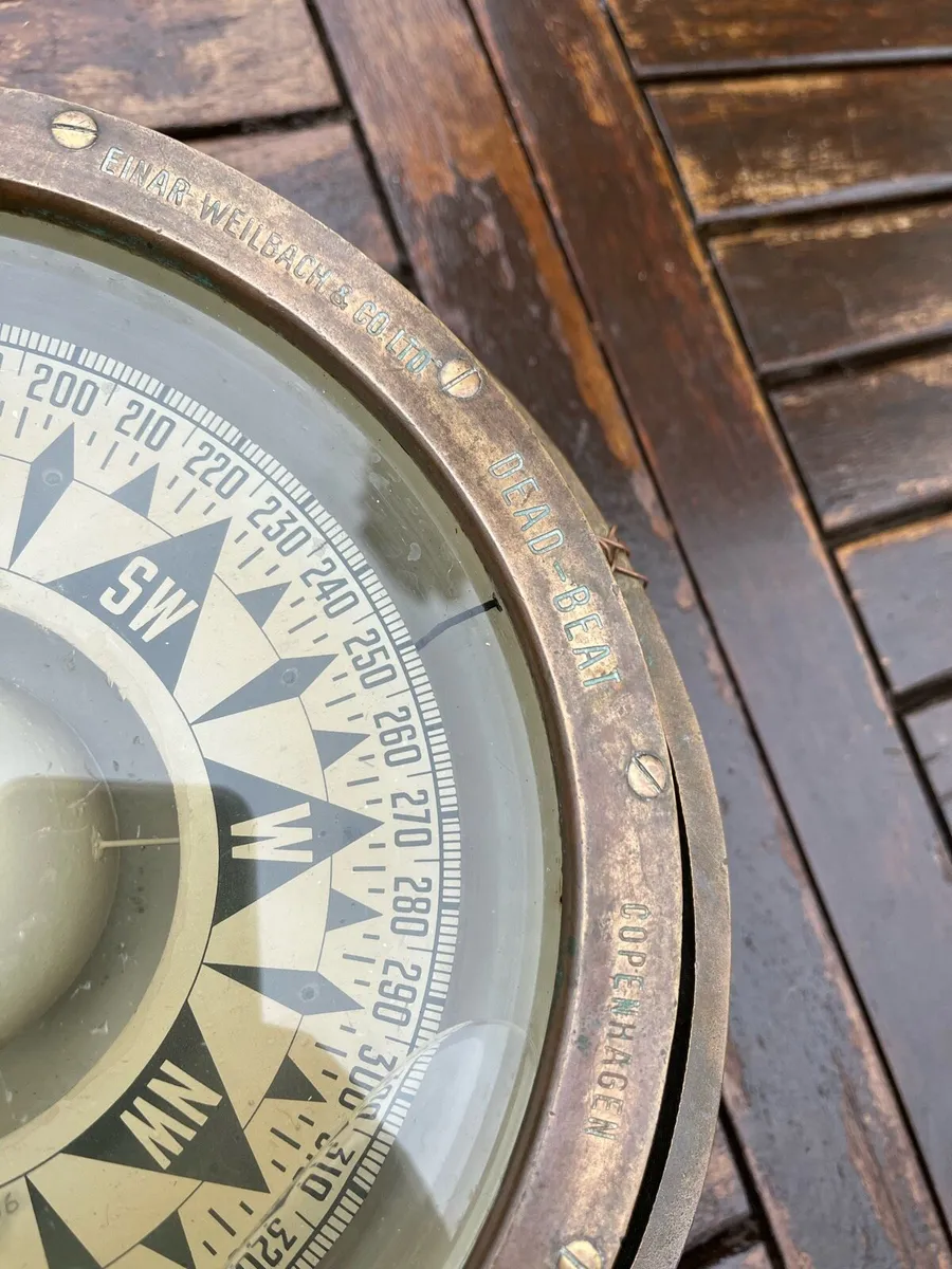 Vintage Brass Compass - Image 2