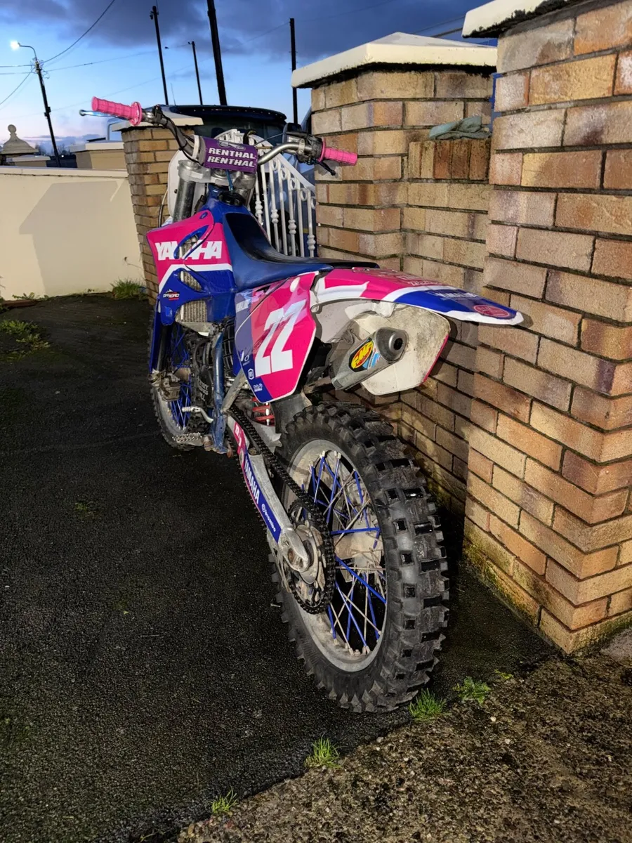2004 Yamaha YZ 125 - Image 3