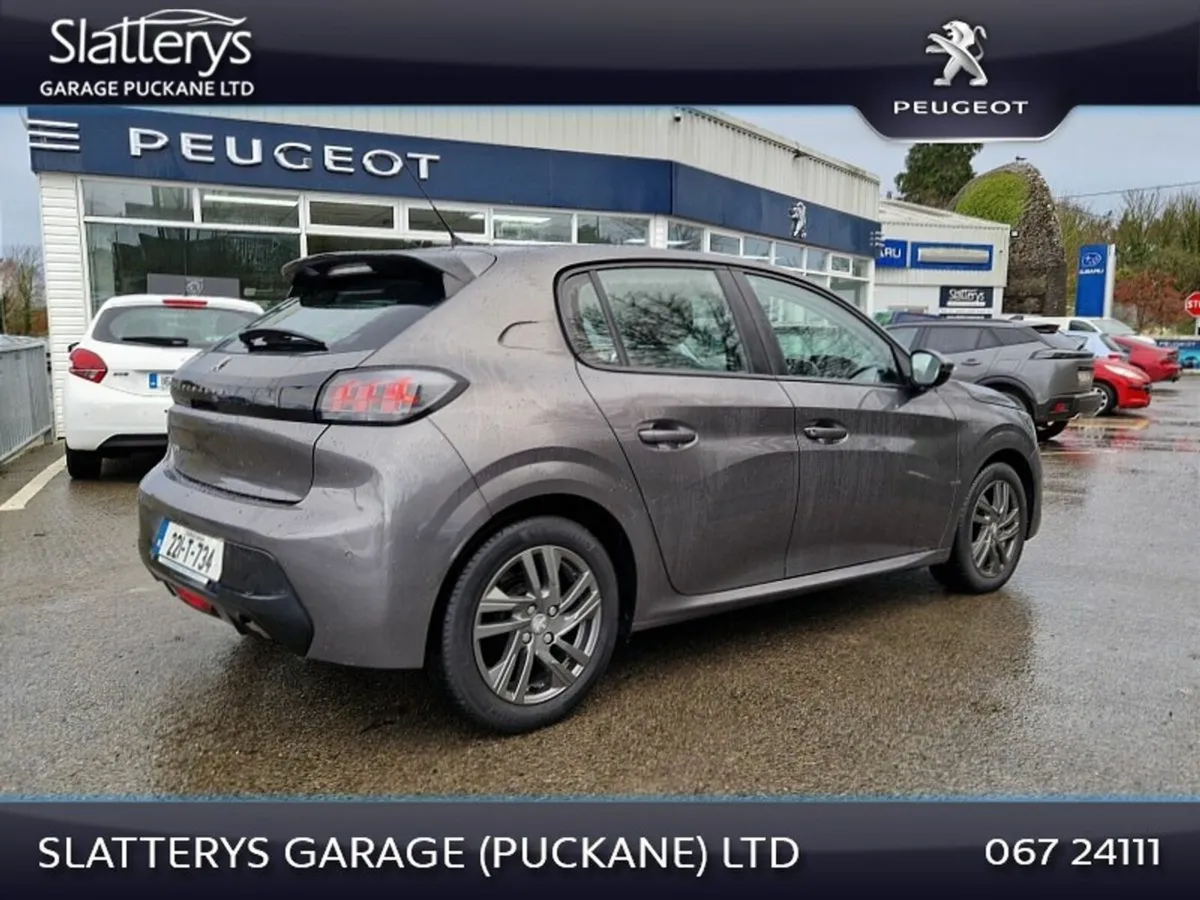 Peugeot 208 1.2 Puretech 75 bhp Active - Image 3
