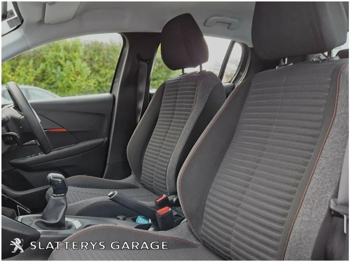 Peugeot 208 1.2 Puretech 75 bhp Active - Image 4