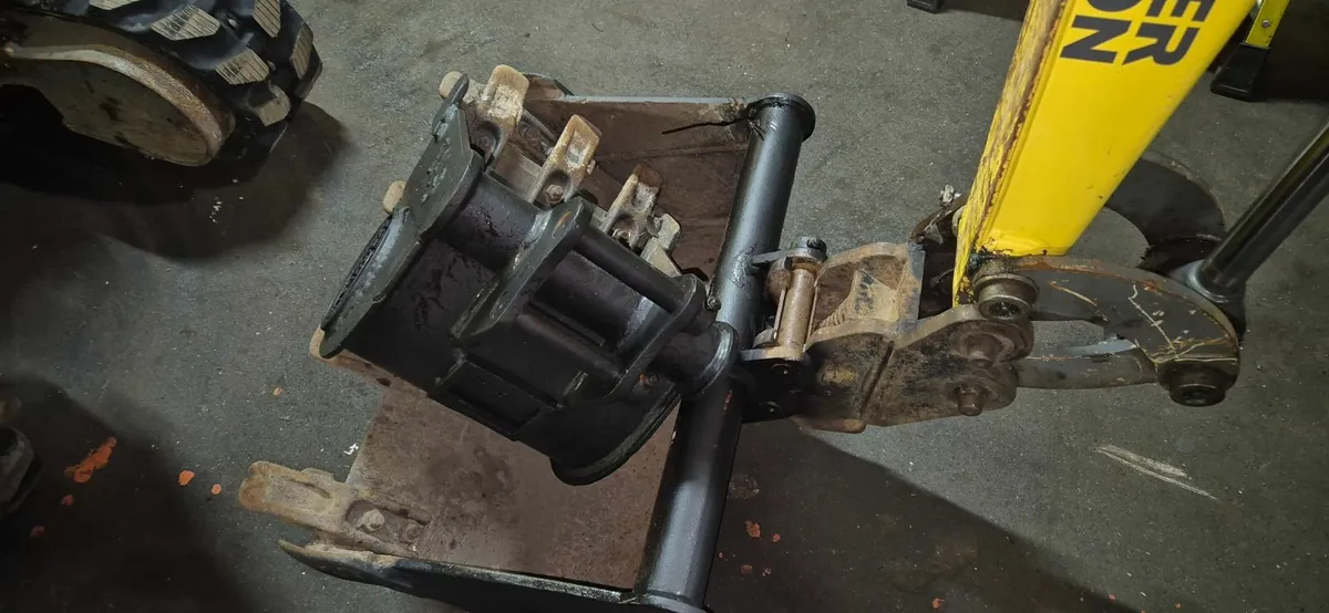 Wacker neuson 803 - Image 2