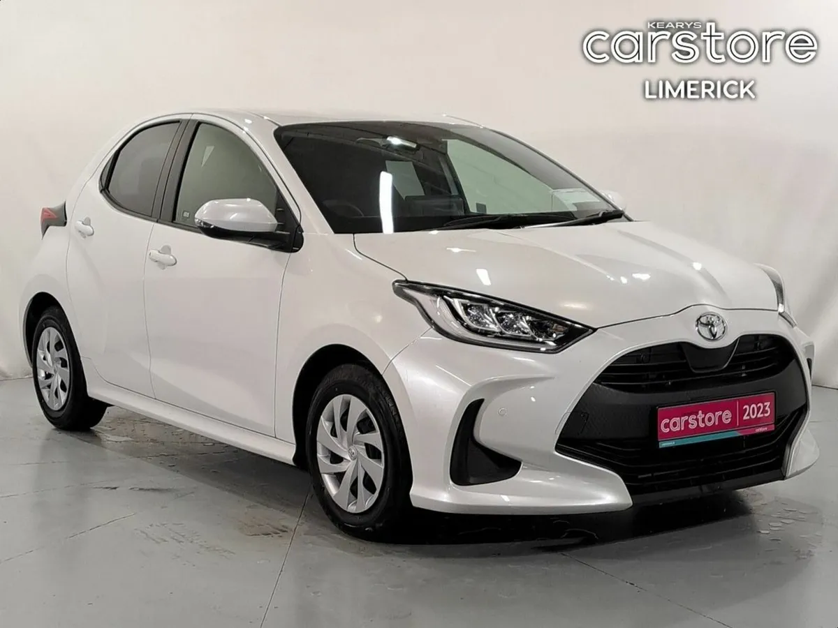Toyota Yaris 1.0 PETROL 5 DR *LOW MILEAGE* - Image 1