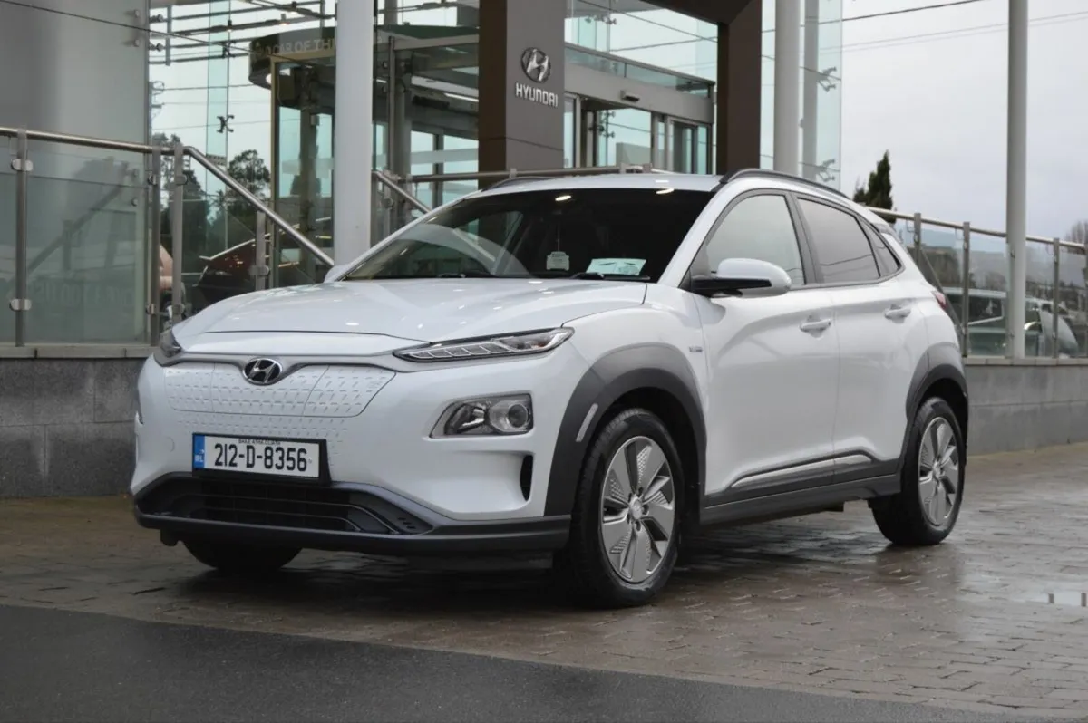 Hyundai KONA Kona EV 64 kWh Auto , Black Leather - Image 1
