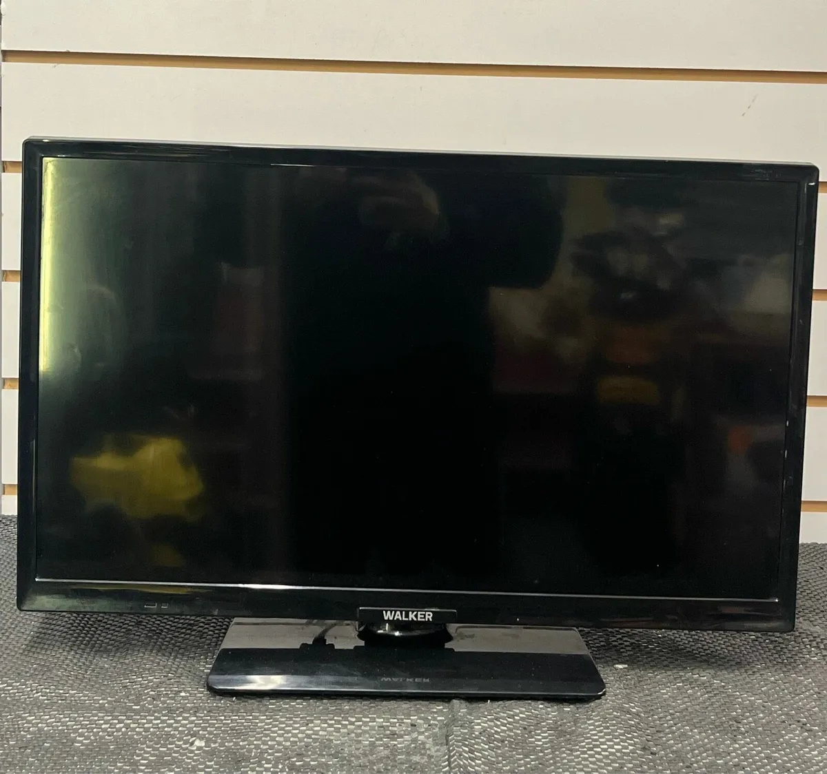 24 Inch Walker TV - Image 1