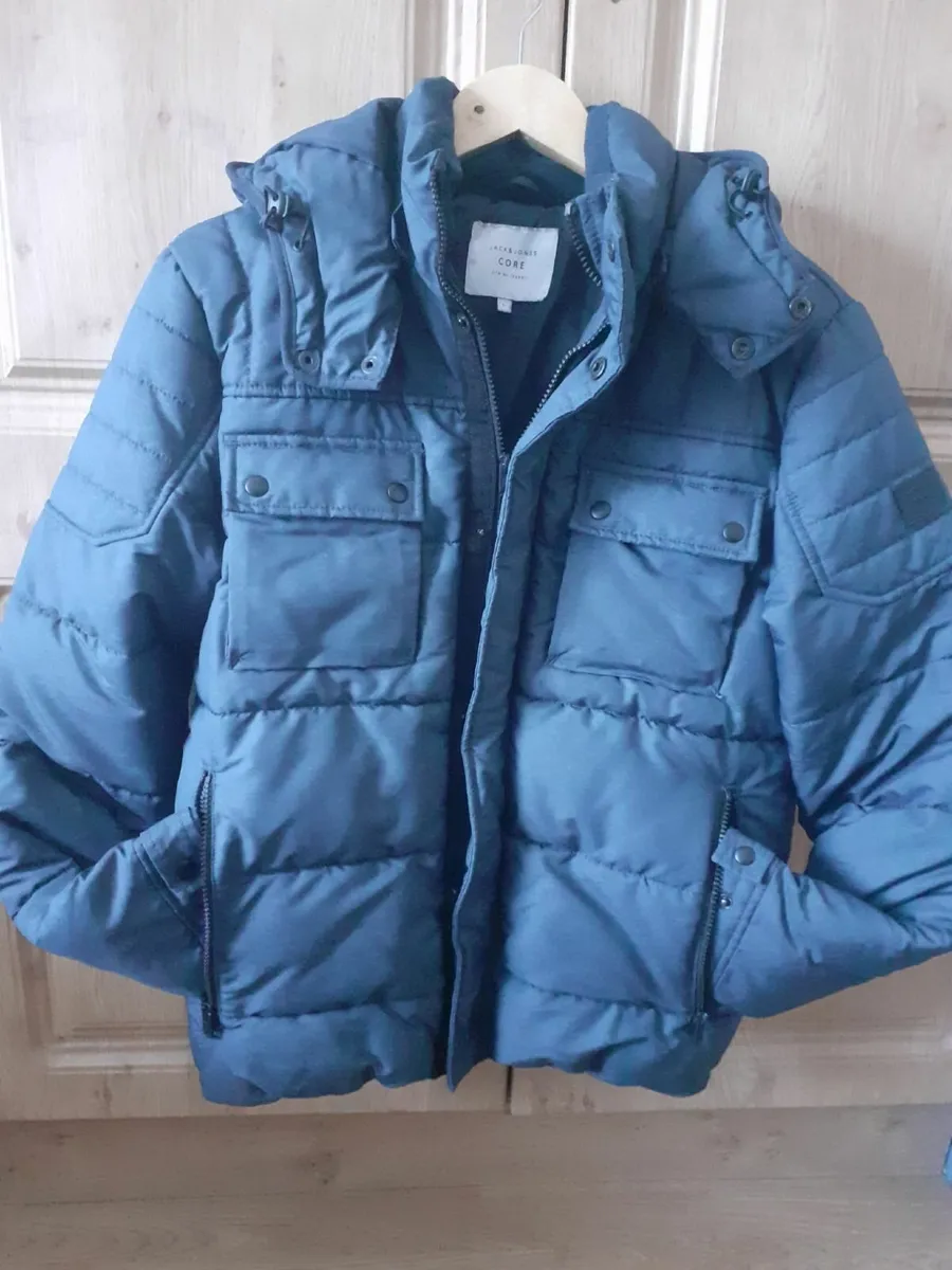 Man's Jacket - Image 1