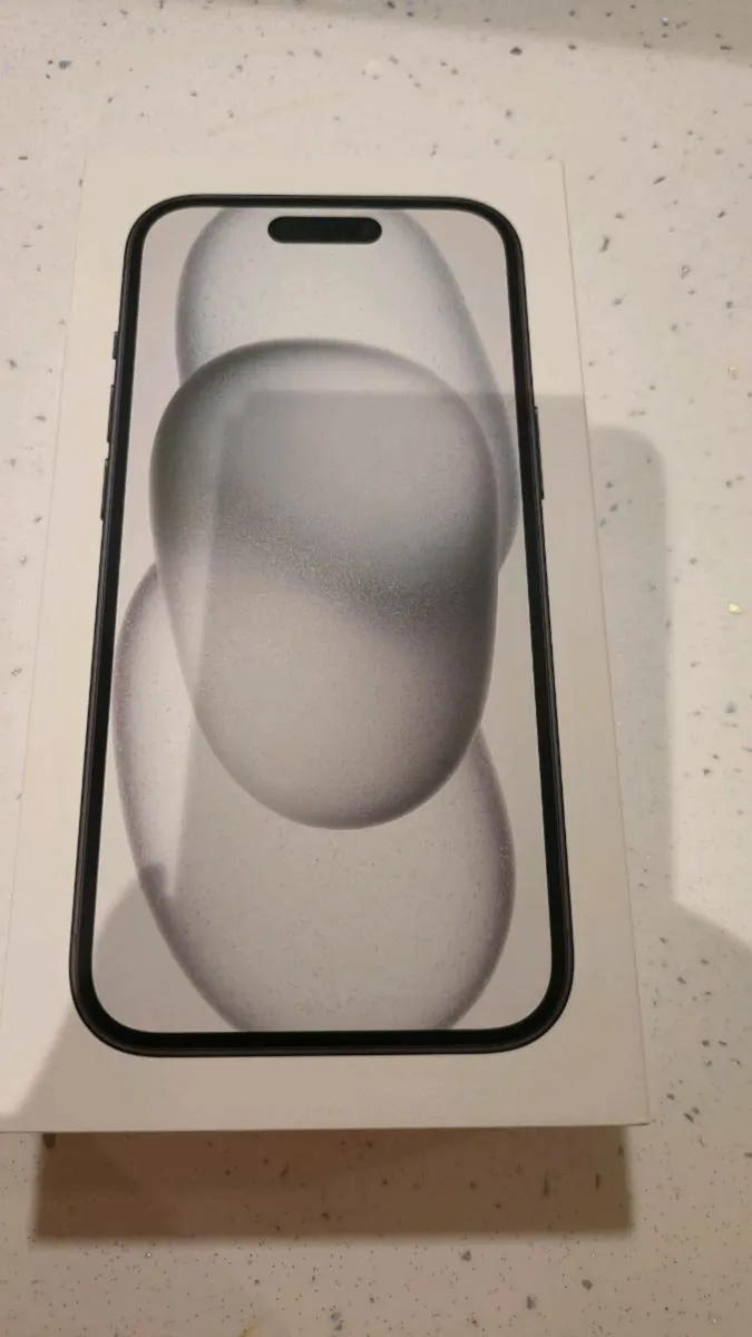 Iphone 15 - Image 1