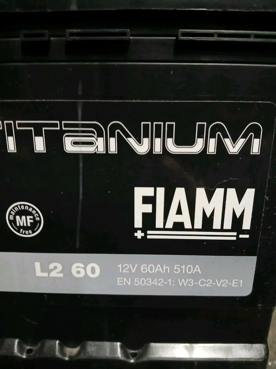 12 Volt battery fully charged pm of interest - Image 3