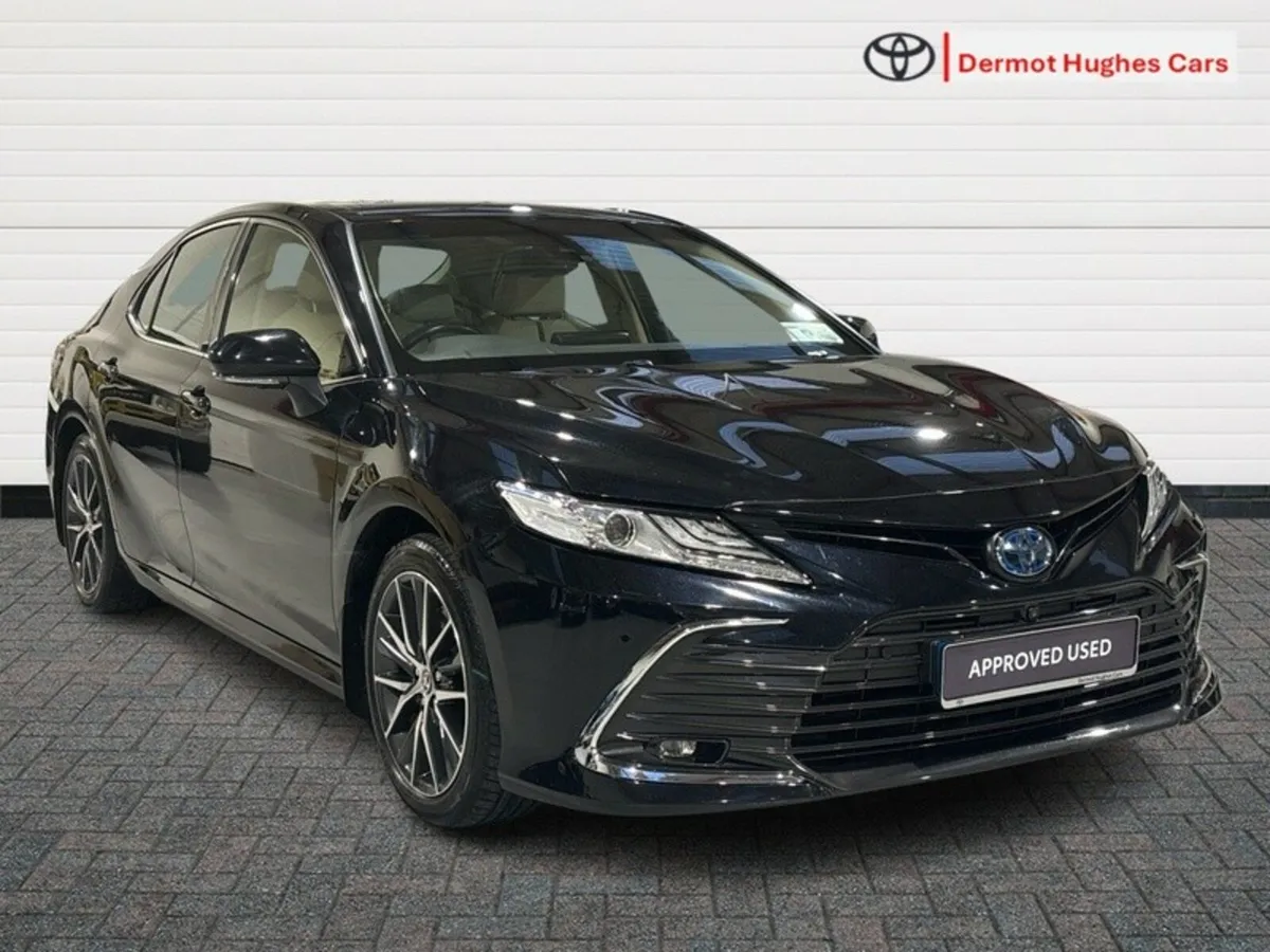 Toyota Camry PLATINUM EDITION 4DR AUTO - Image 1