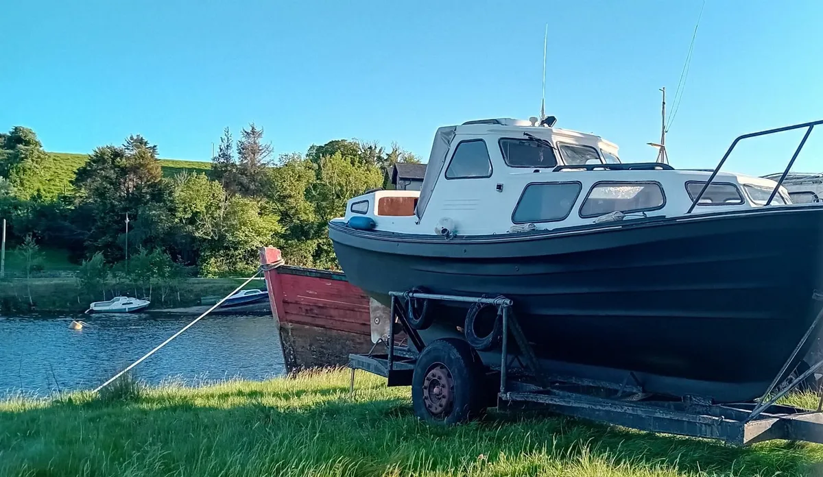 25 ft Myra boat - Image 4