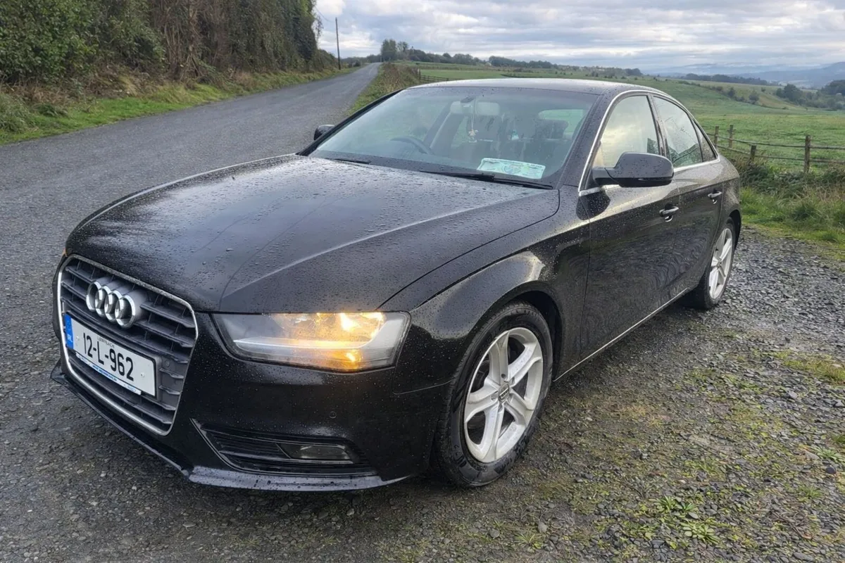 Audi a4 2012 - Image 1
