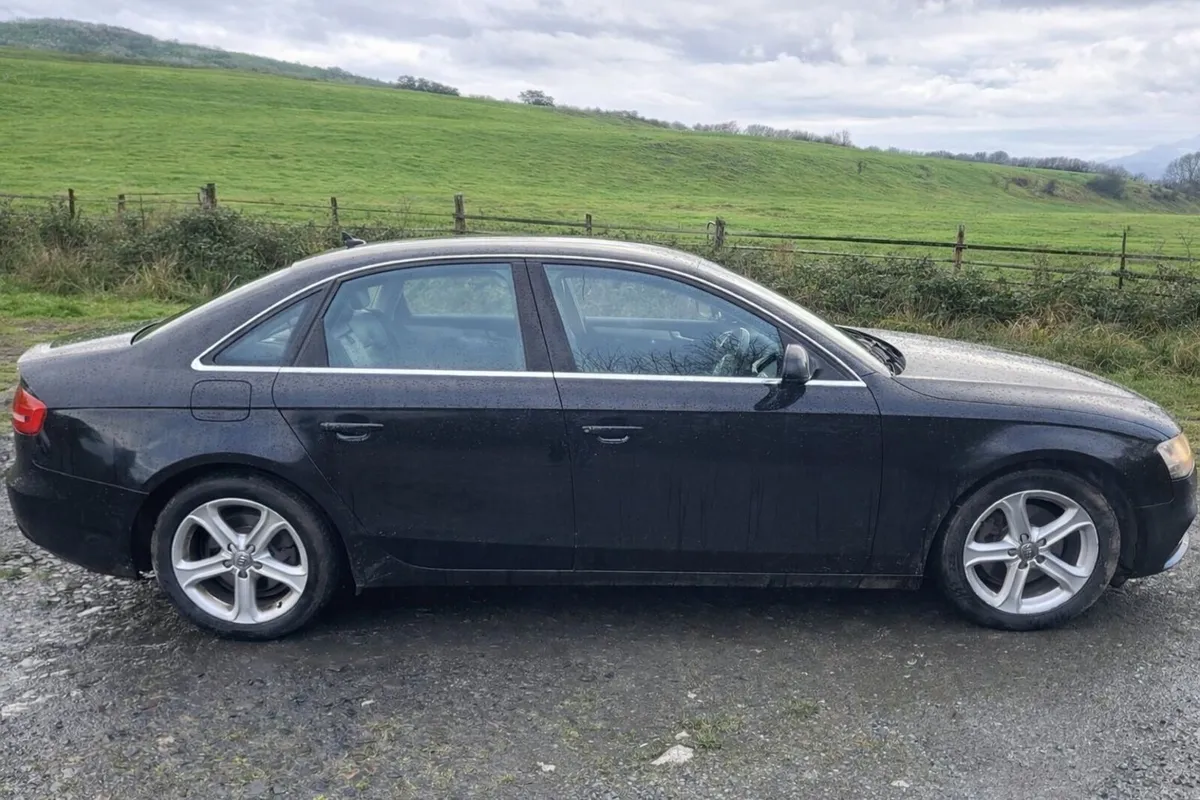 Audi a4 2012 - Image 2