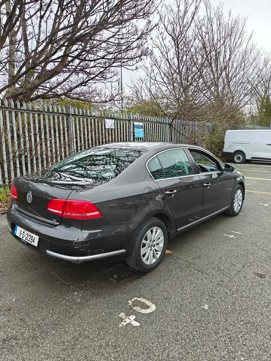 11 Passat (low mileage/ tax&NCT) - Image 3
