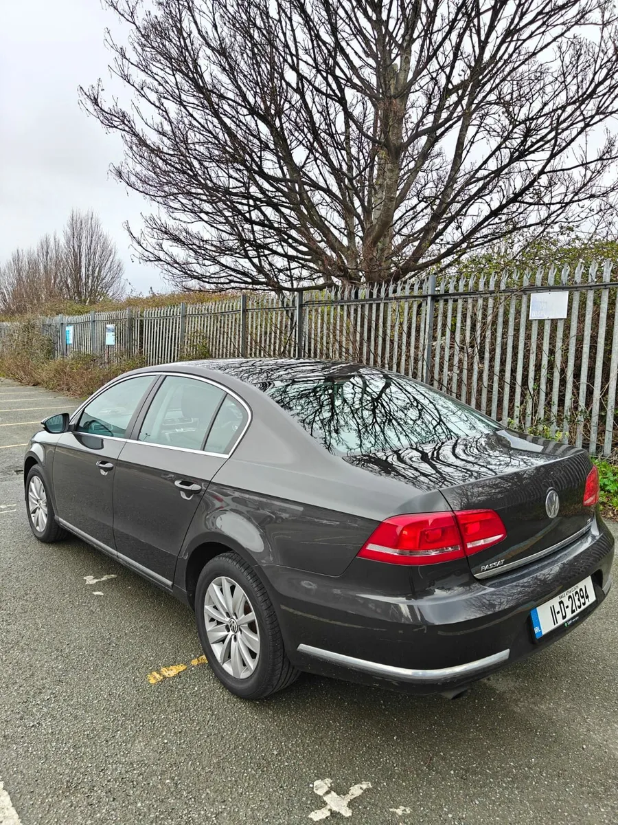 11 Passat (low mileage/ tax&NCT) - Image 4
