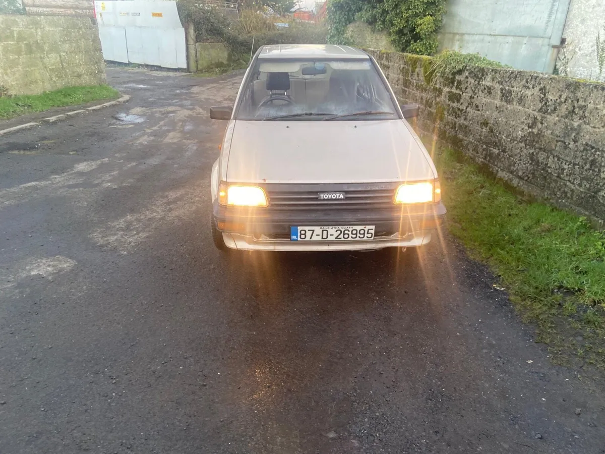 Toyota starlet - Image 2