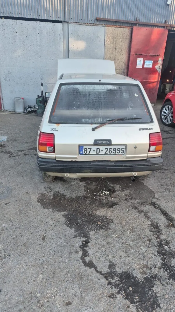 Toyota starlet - Image 3