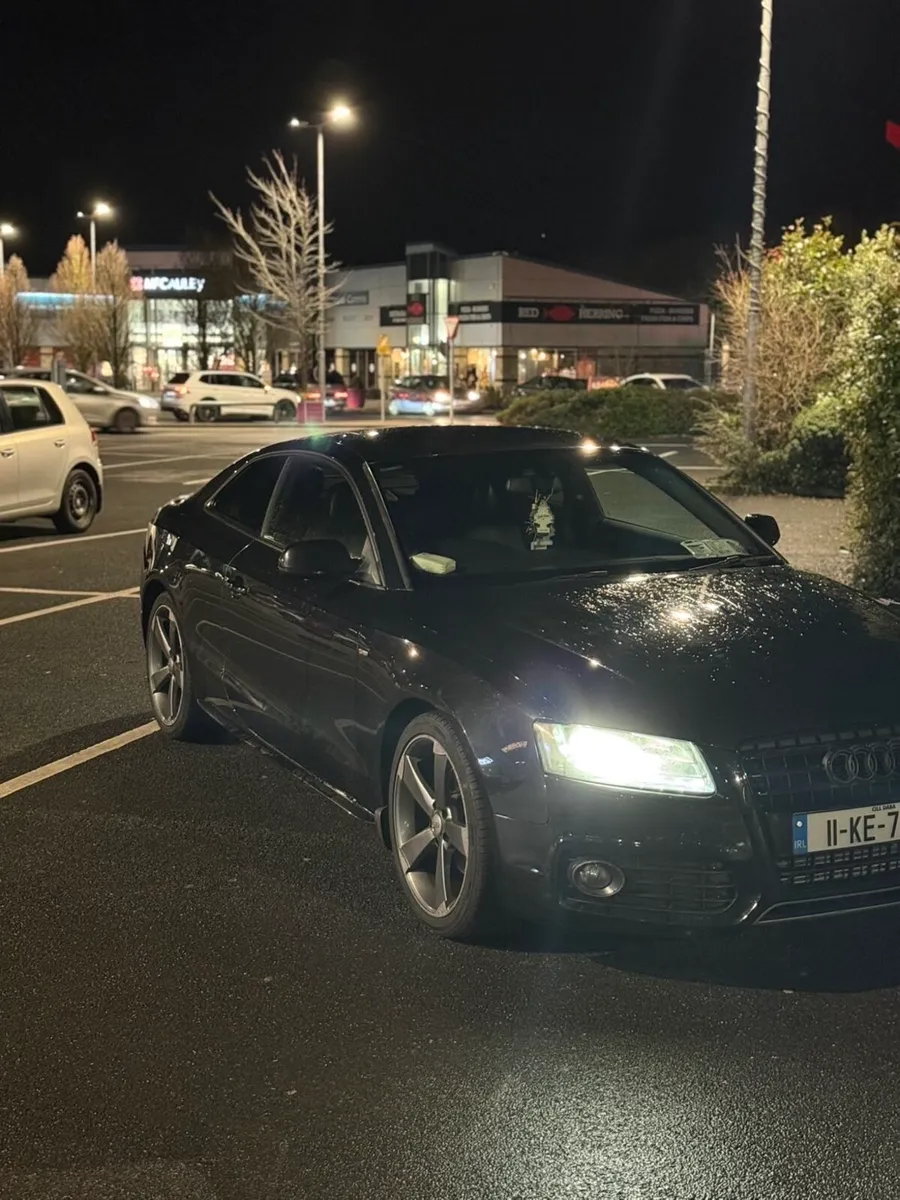 2011 Audi A5 sline coupe BLACK EDITION - Image 2