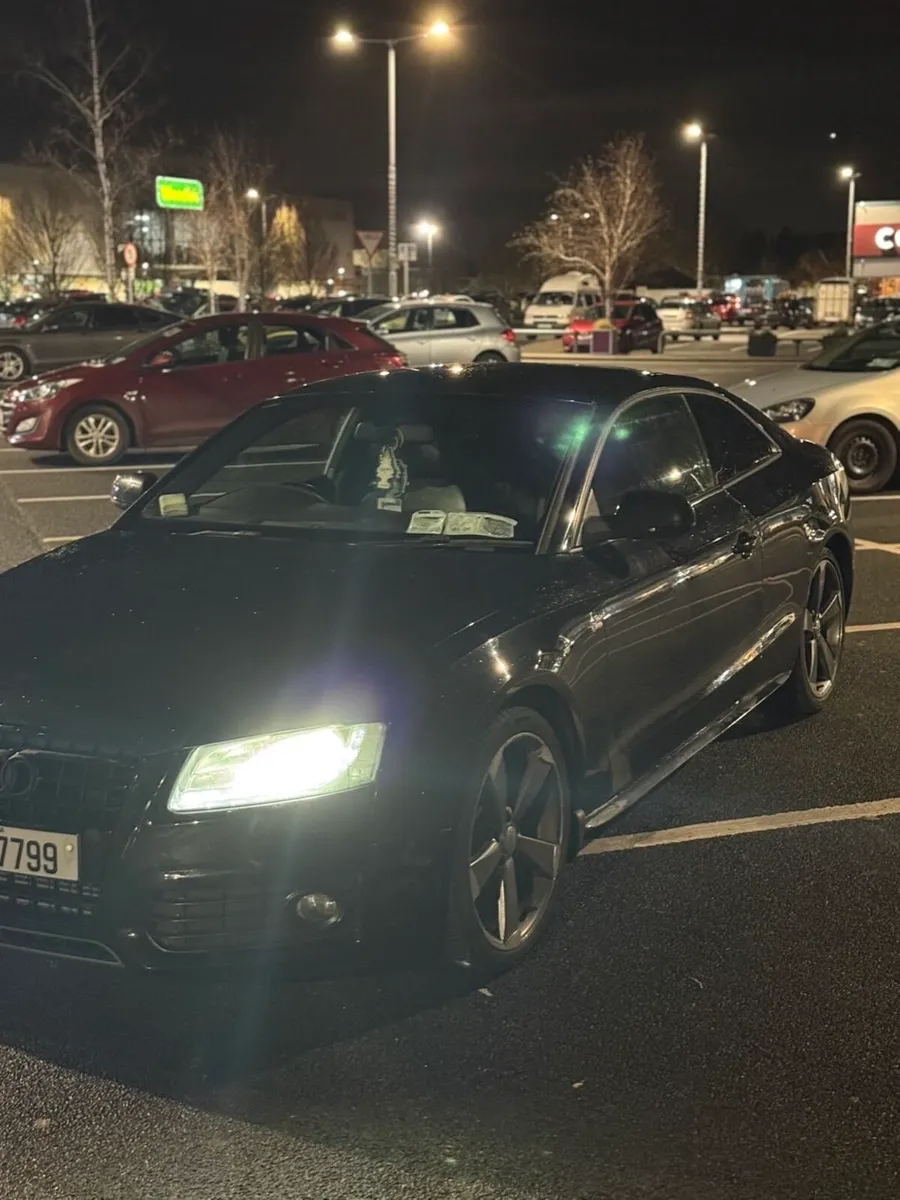 2011 Audi A5 sline coupe BLACK EDITION - Image 3