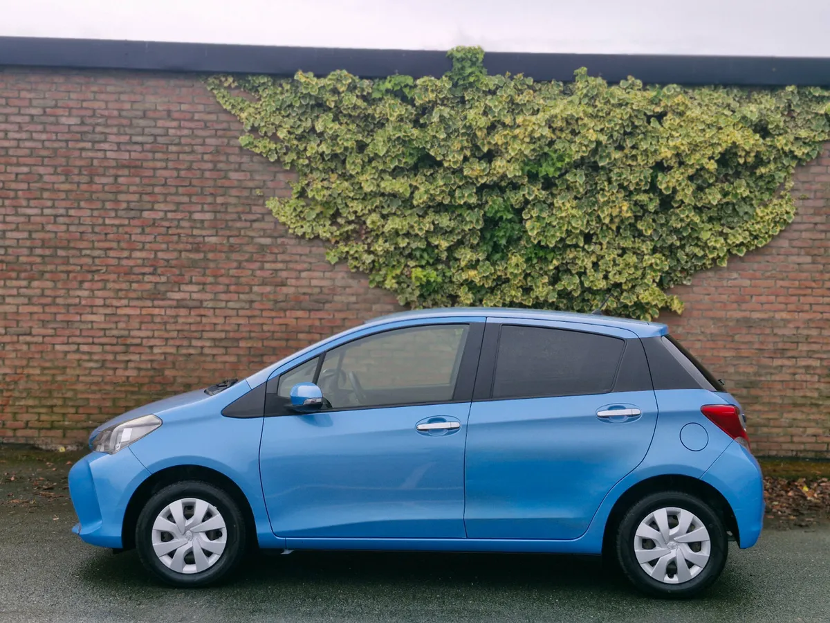 Toyota Yaris Low Kms Automatic - Image 3