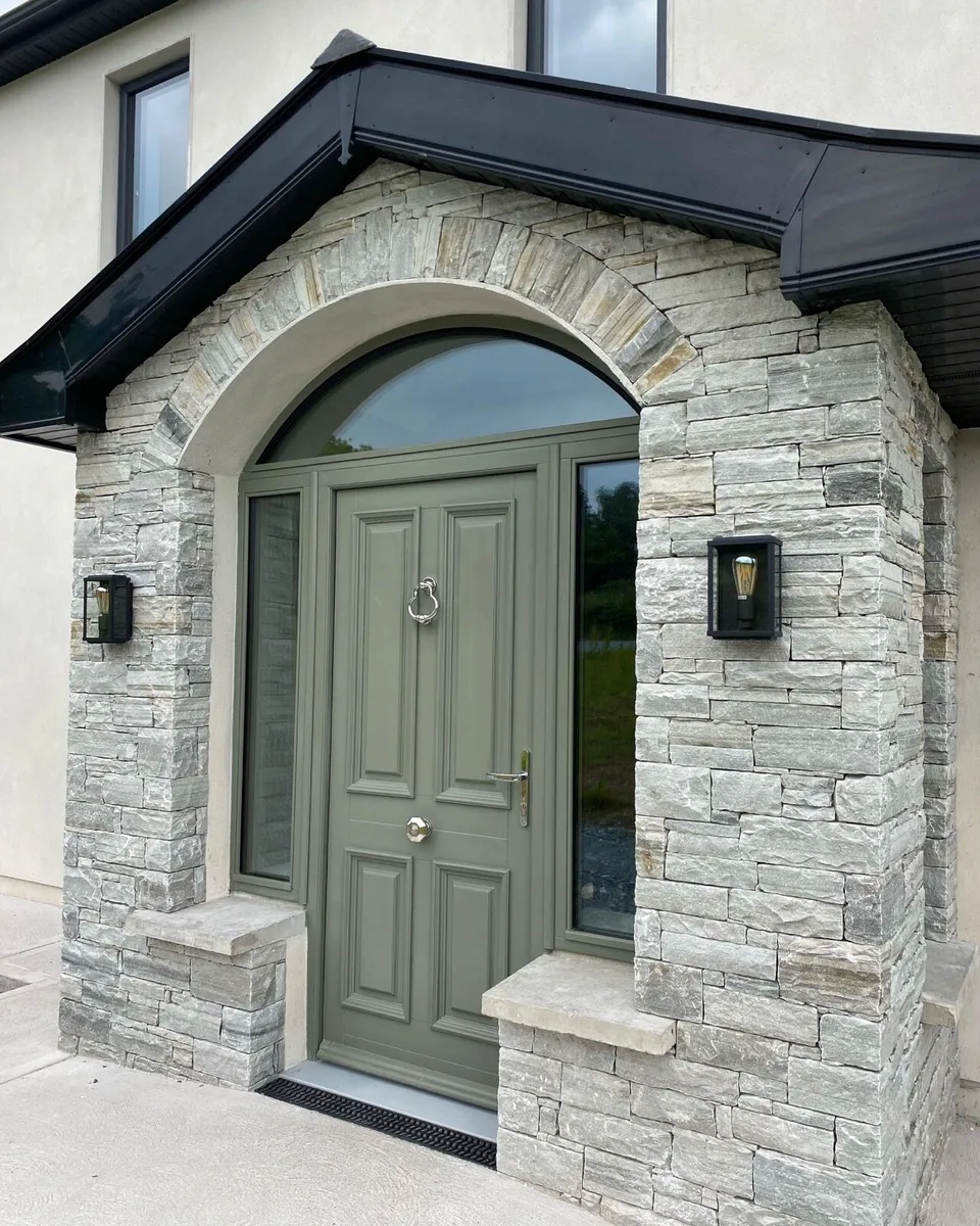 Stonemasons - Image 1