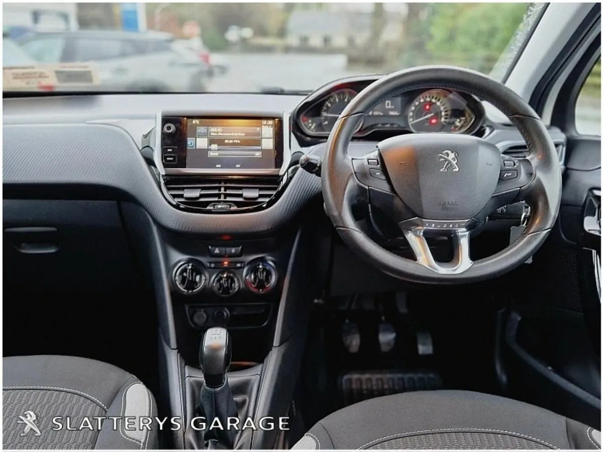 Peugeot 208 1.0 PureTech 68bhp Active 5 dr - Image 2