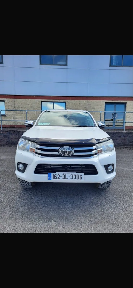Toyota Hilux - Image 3