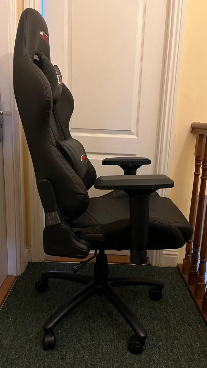 GT Omega PRO Office Gaming Chair - Image 2