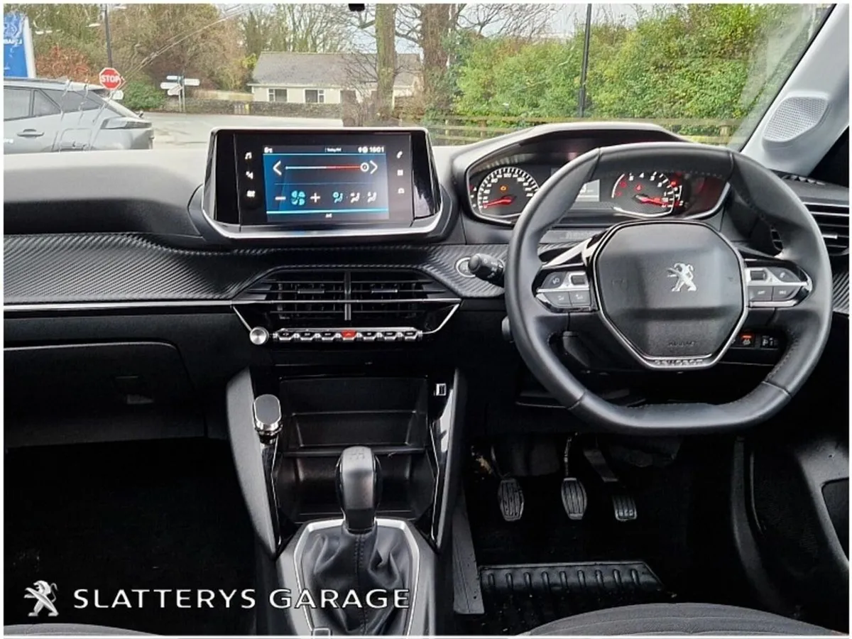 Peugeot 208 1.2 Puretech 75 bhp Active - Image 2