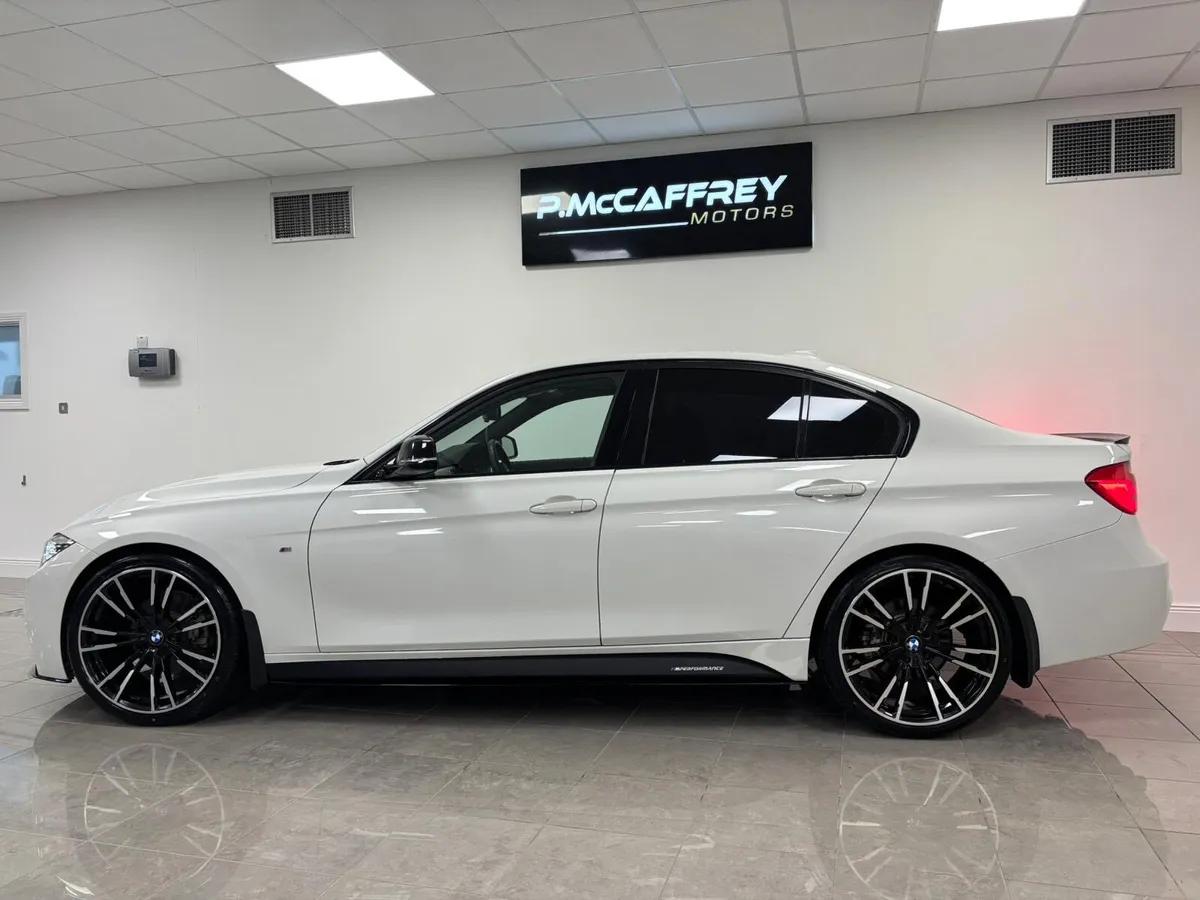 2017 BMW 320D M-SPORT F30 AUTO M-PERFORMANCE KIT - Image 2