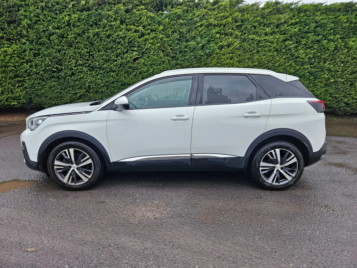 Peugeot 3008 2017 1.2 Allure 130bhp - Image 3
