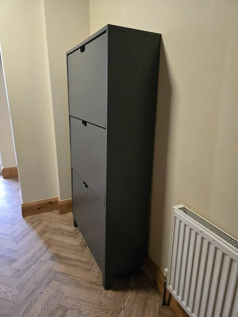 Shoes cabinet with 3 compartments - Image 3