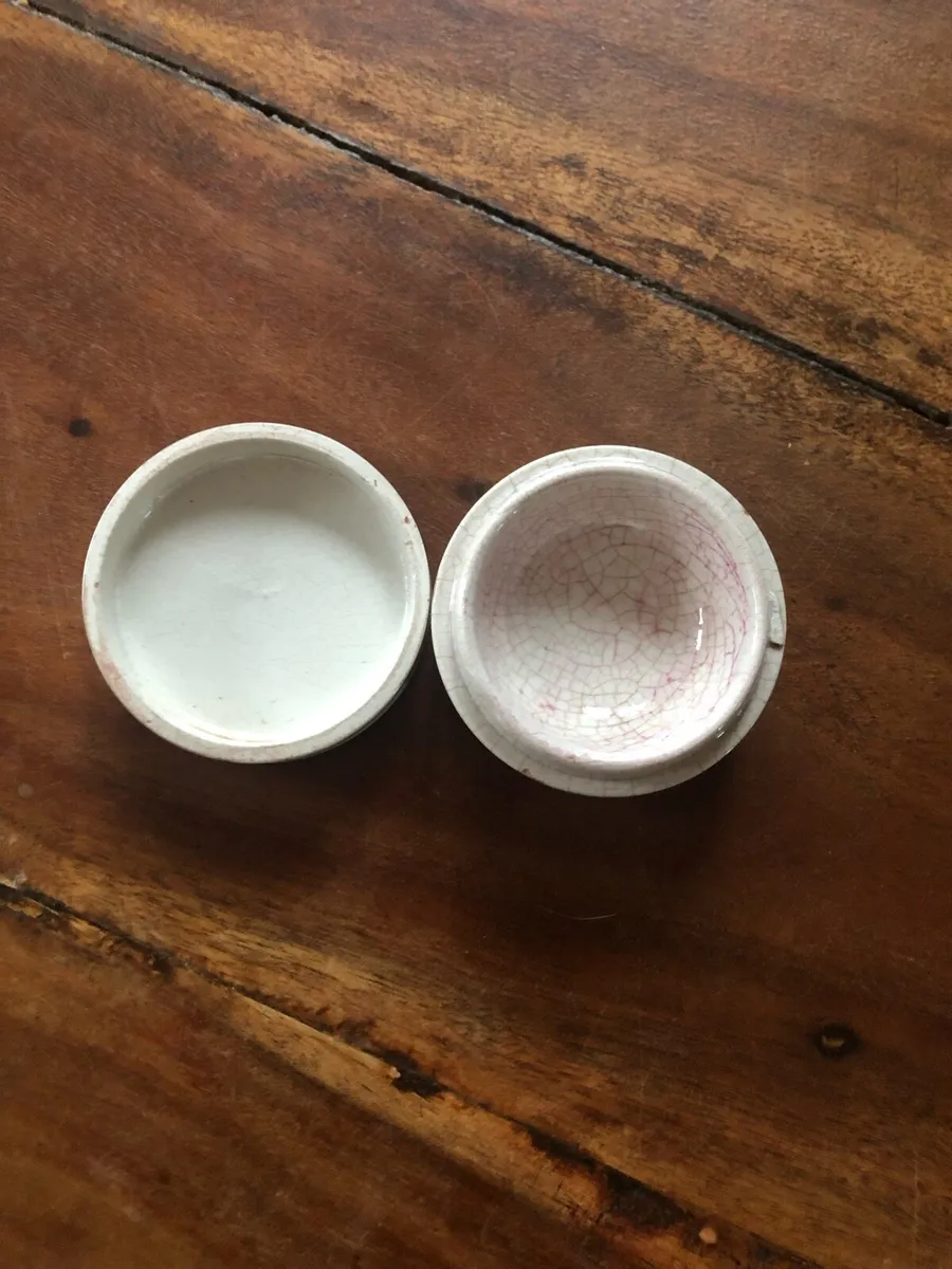 Antique Tooth Paste Lid - Image 2