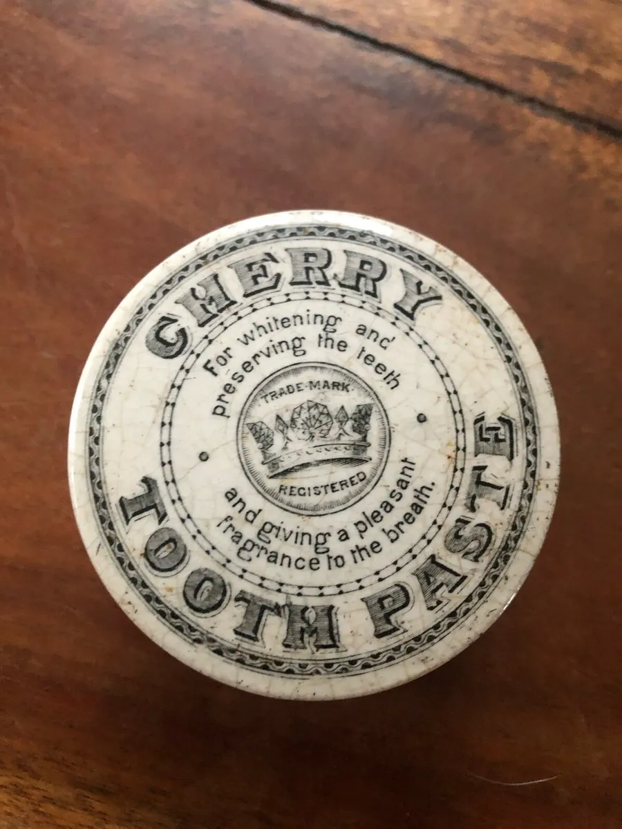 Antique Tooth Paste Lid - Image 4