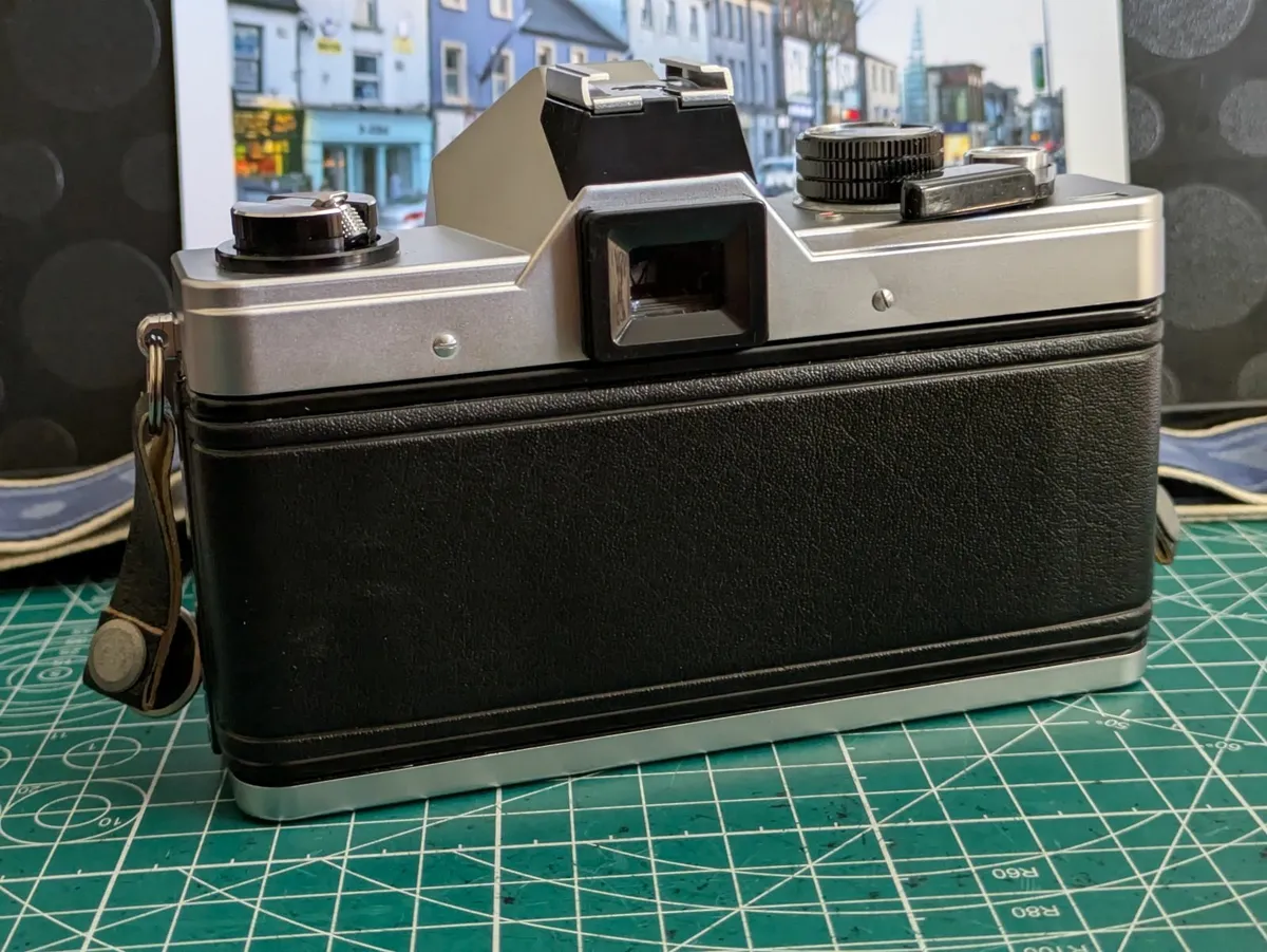 🎞Praktica PM3 + Sigma Zoom Masster 35-70mm /2.8-4 - Image 4