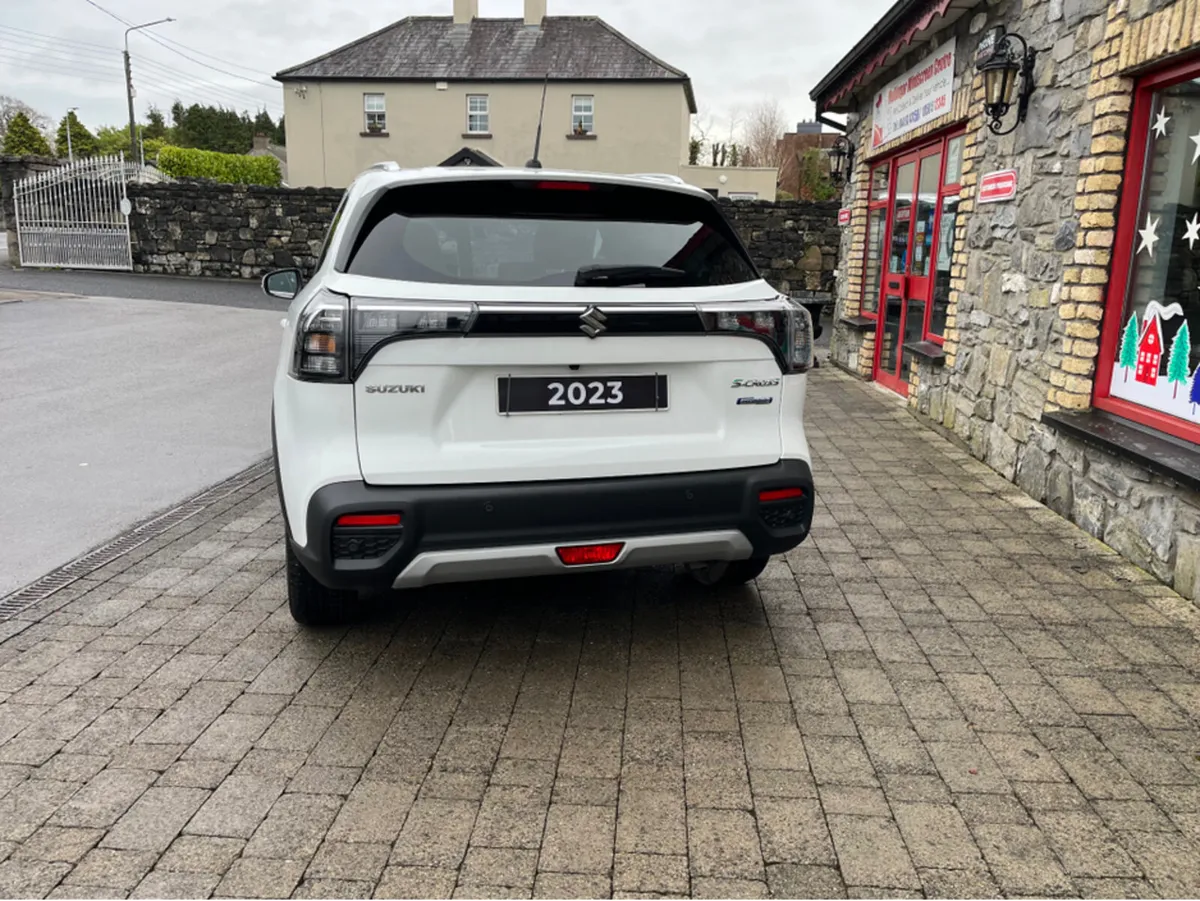 Suzuki SX4 S-CROSS MOTION B-JET BOOSTERJET - Image 4