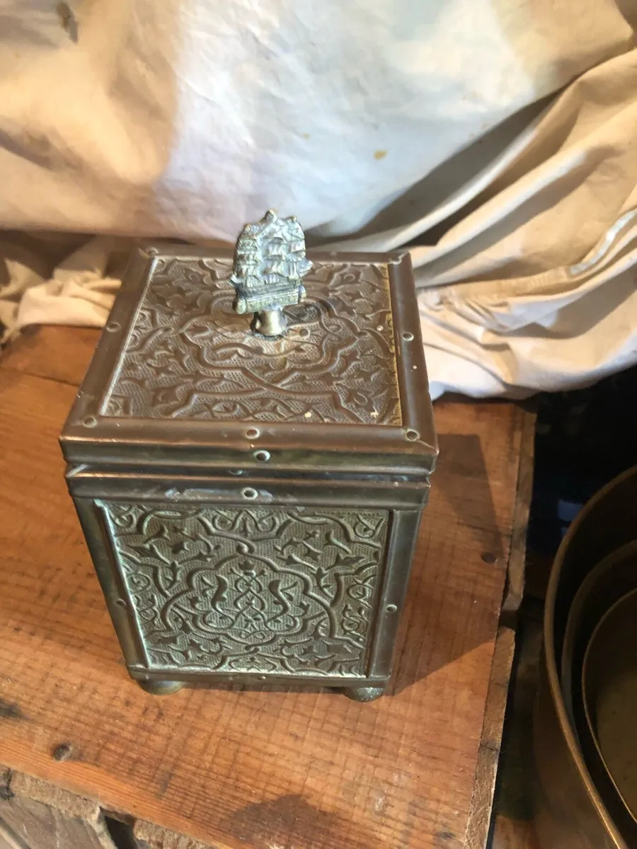 Antique Tea Caddy - Image 4