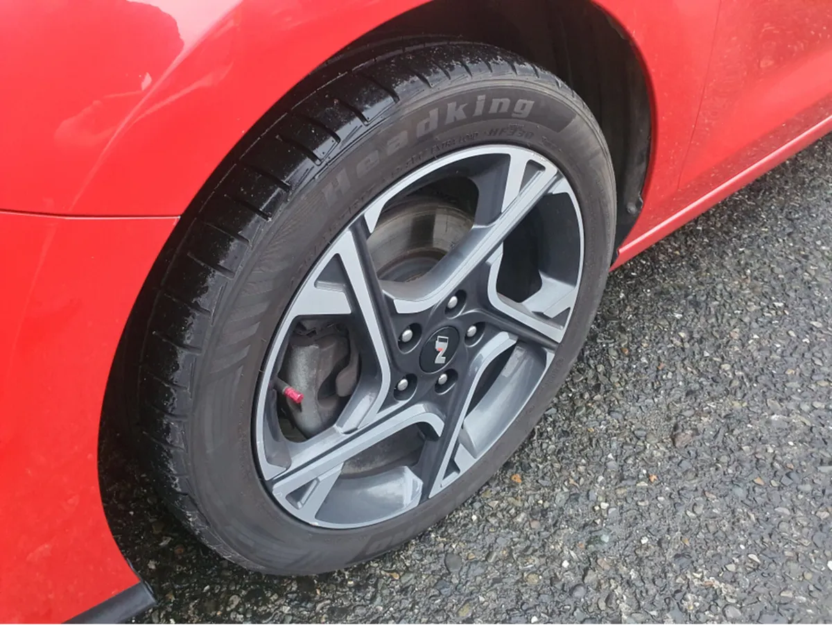 Hyundai i30 I 30 NLINE 5DR PETROL - Image 4