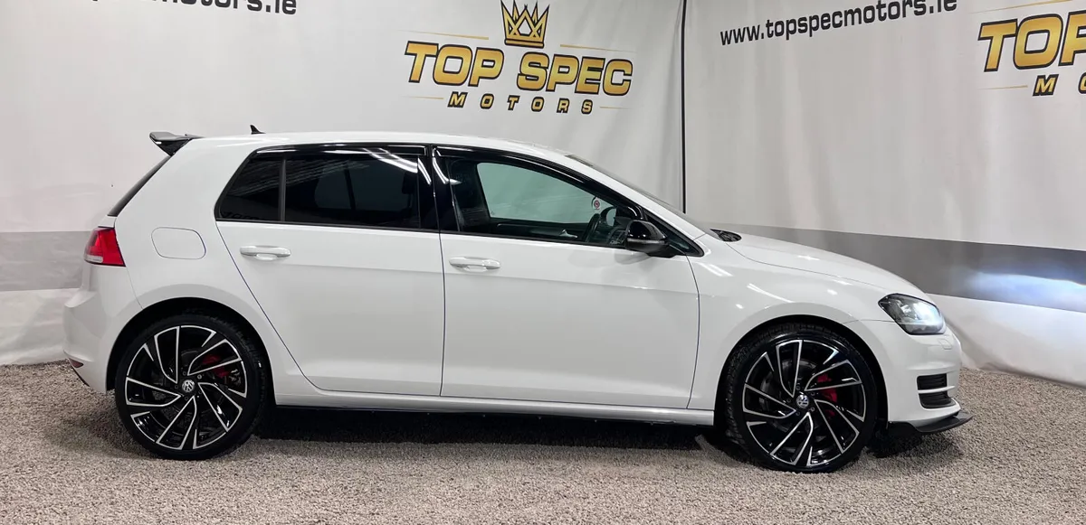 2016 VW GOLF 1.2 tsi AUTO SPORT💥 - Image 2