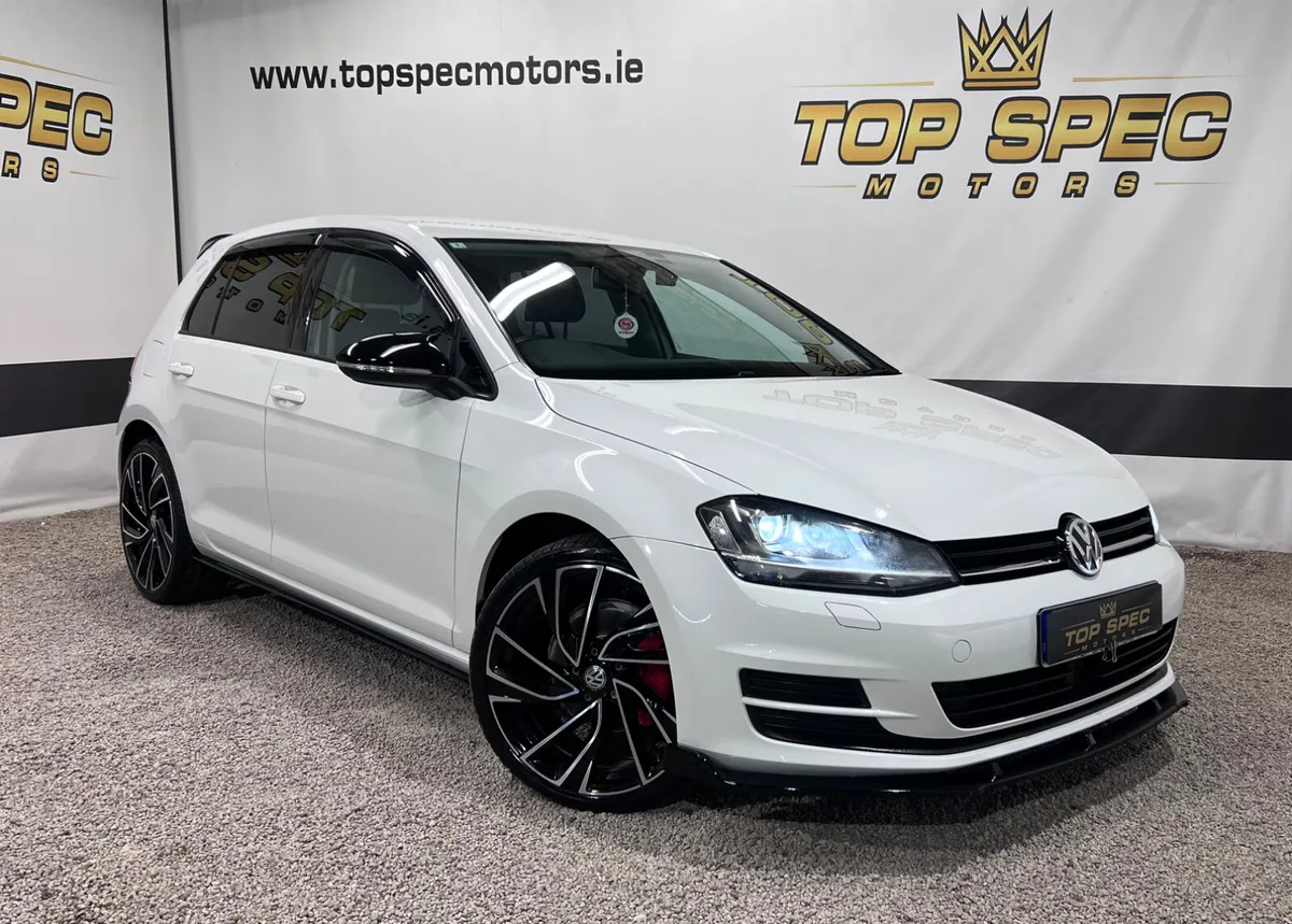 2016 VW GOLF 1.2 tsi AUTO SPORT💥 - Image 1