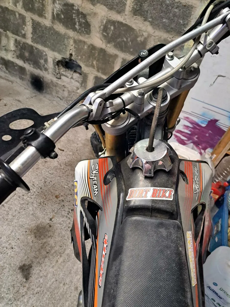 Skyteam ST200 Dirt Bike - Image 4