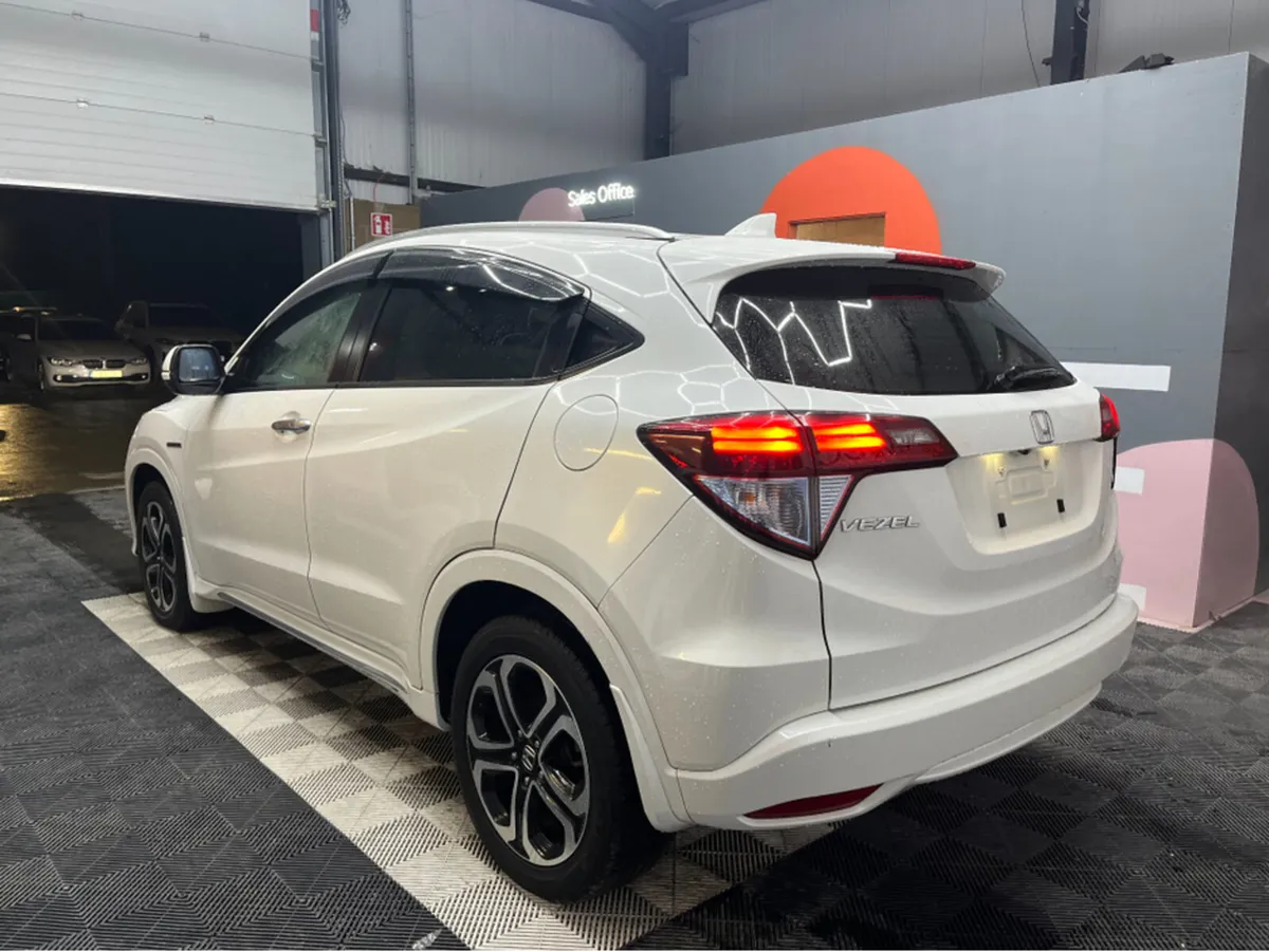 Honda Vezel ONLY €16950! 2017 HONDA VEZEL HYBRID Z - Image 4