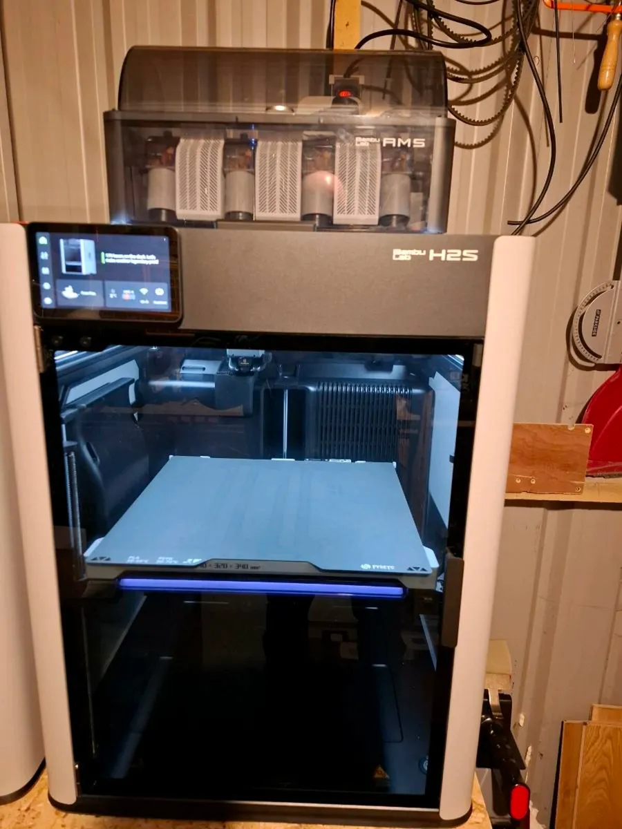 Bambu Lab H2S and Gen 1 AMS - Image 1