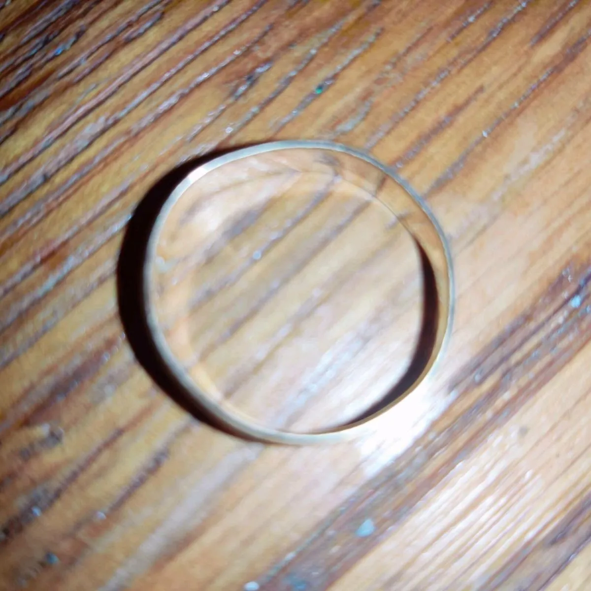 VINTAGE CHUNKY WIDE SIZED, 9CT Yellow Gold Ring ! - Image 4