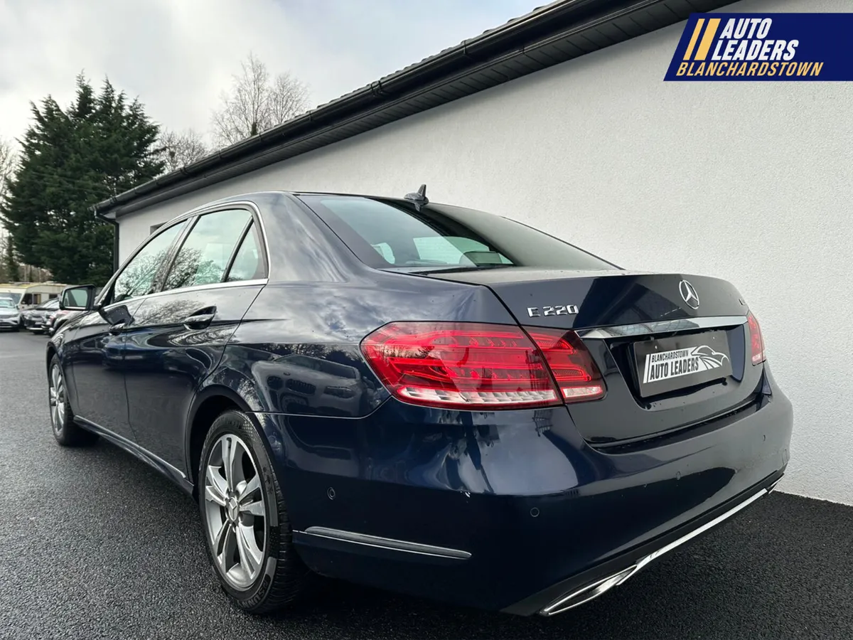 MERCEDES-BENZ E220 CDI SE 170 BHP AUTO NAV LEATHER - Image 4