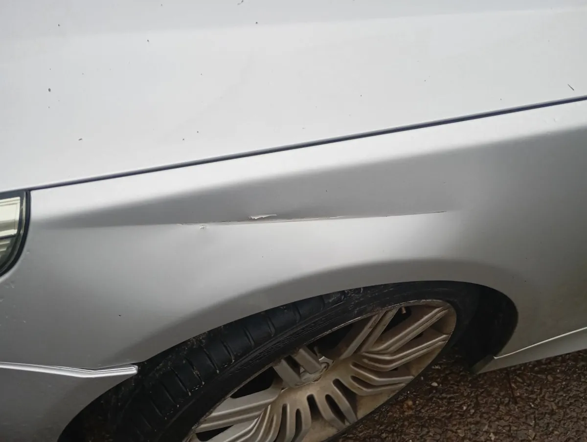 BMW 5-Series 2006 - Image 4